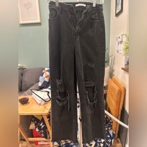 Pacsun - Distressed 90s Boyfriend Black Jeans